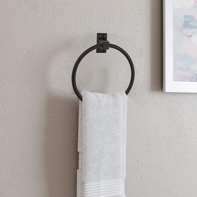 Millbridge Towel Ring in Matte Black